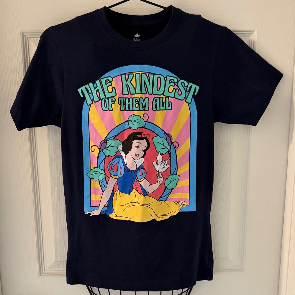 Disney Princess Snow White The Kindest Of Them All‎ Navy Blue Graphic T-Shirt S